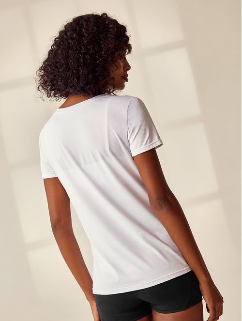 POLERA T-SHIRT MANGA CORTA