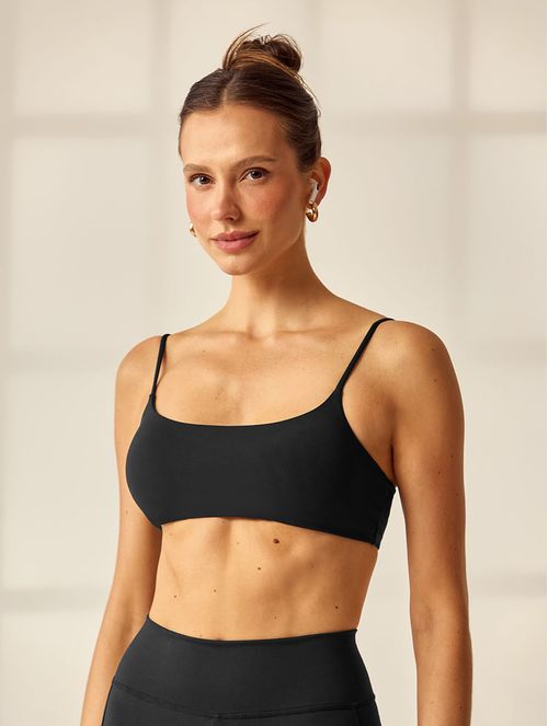 PETO TOP TIRANTES DELGADOS | Color Negro