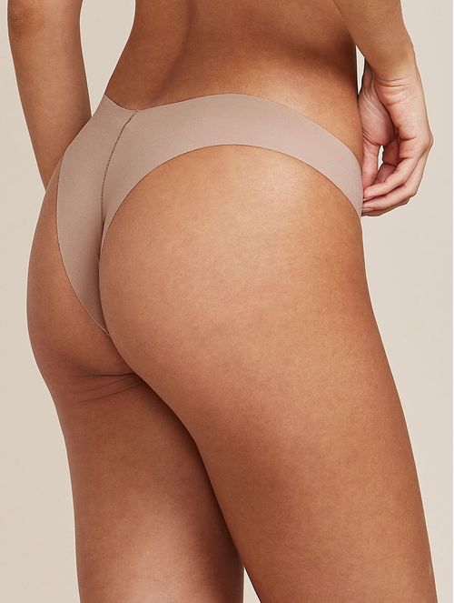 CALZÓN BIKINI EN MICROFIBRA NUDE | Color Beige Gamuza